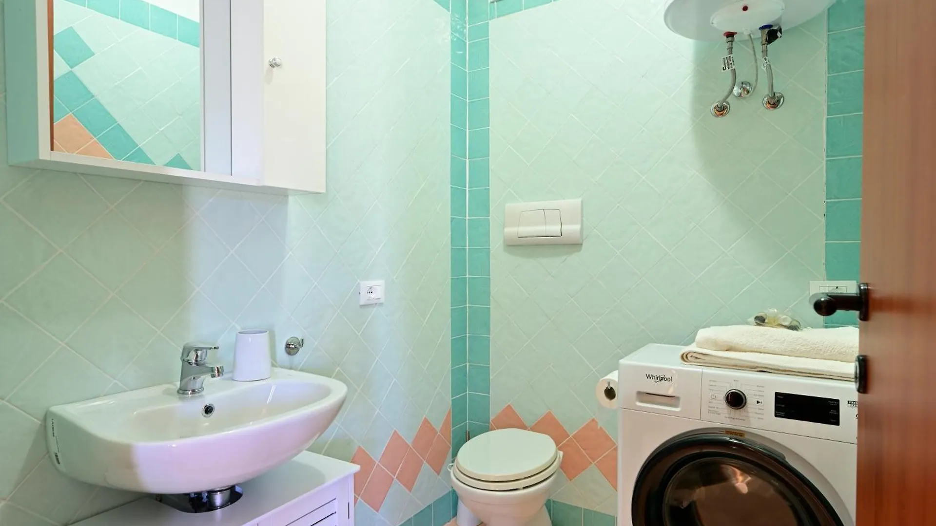 Tiria, Apartamento 2 Habitaciones Tergu Lägenhet